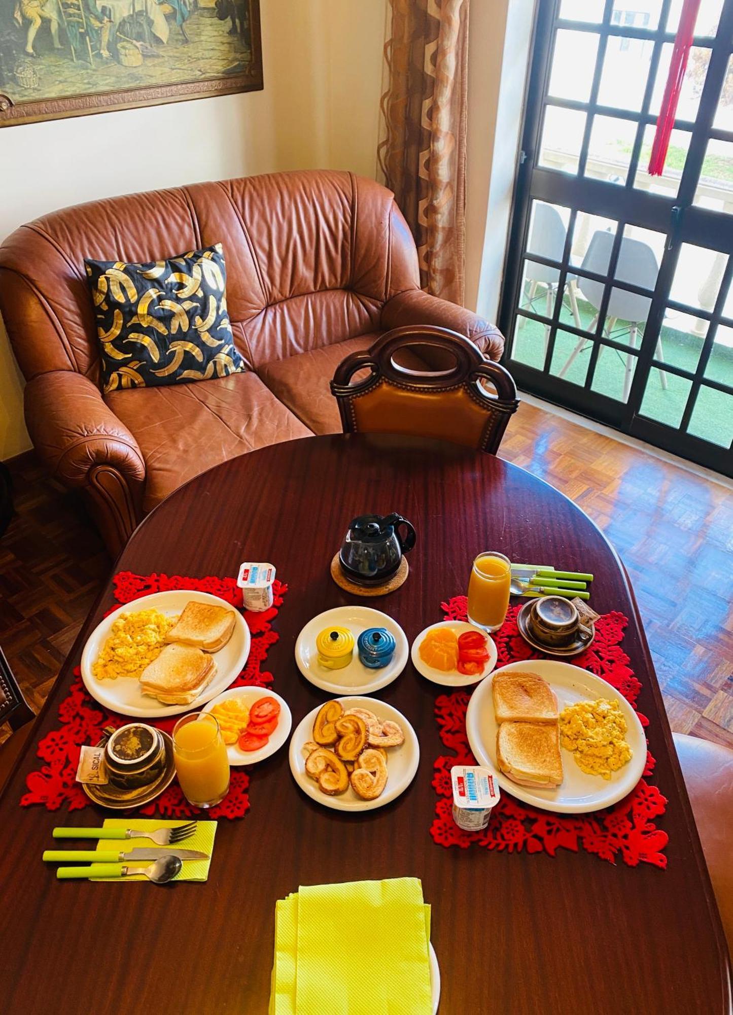 Spray B&B Sitio In Nazare, European Style エクステリア 写真